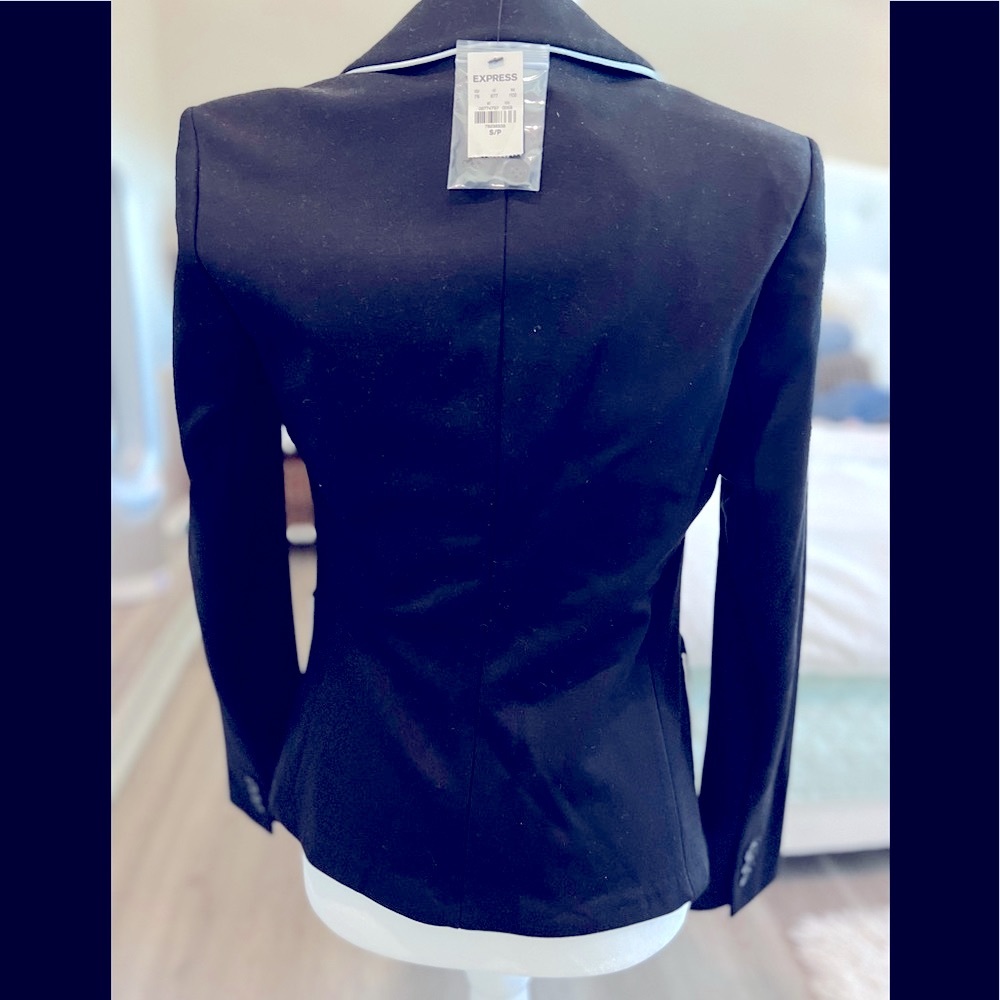Express Blazer - Picture 4 of 6
